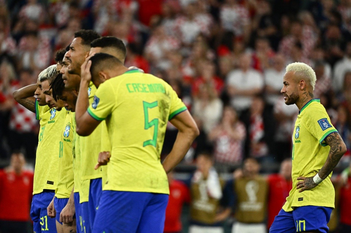 Boletim da Copa: Brasil é eliminado nos pênaltis; Argentina