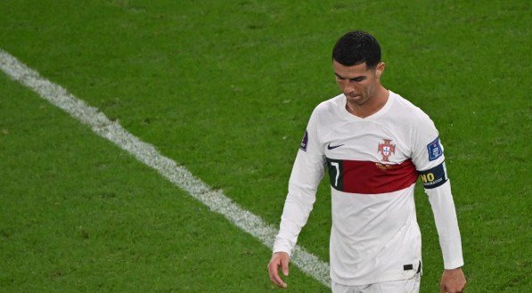 Cristiano Ronaldo &eacute; o capit&atilde;o de Portugal.