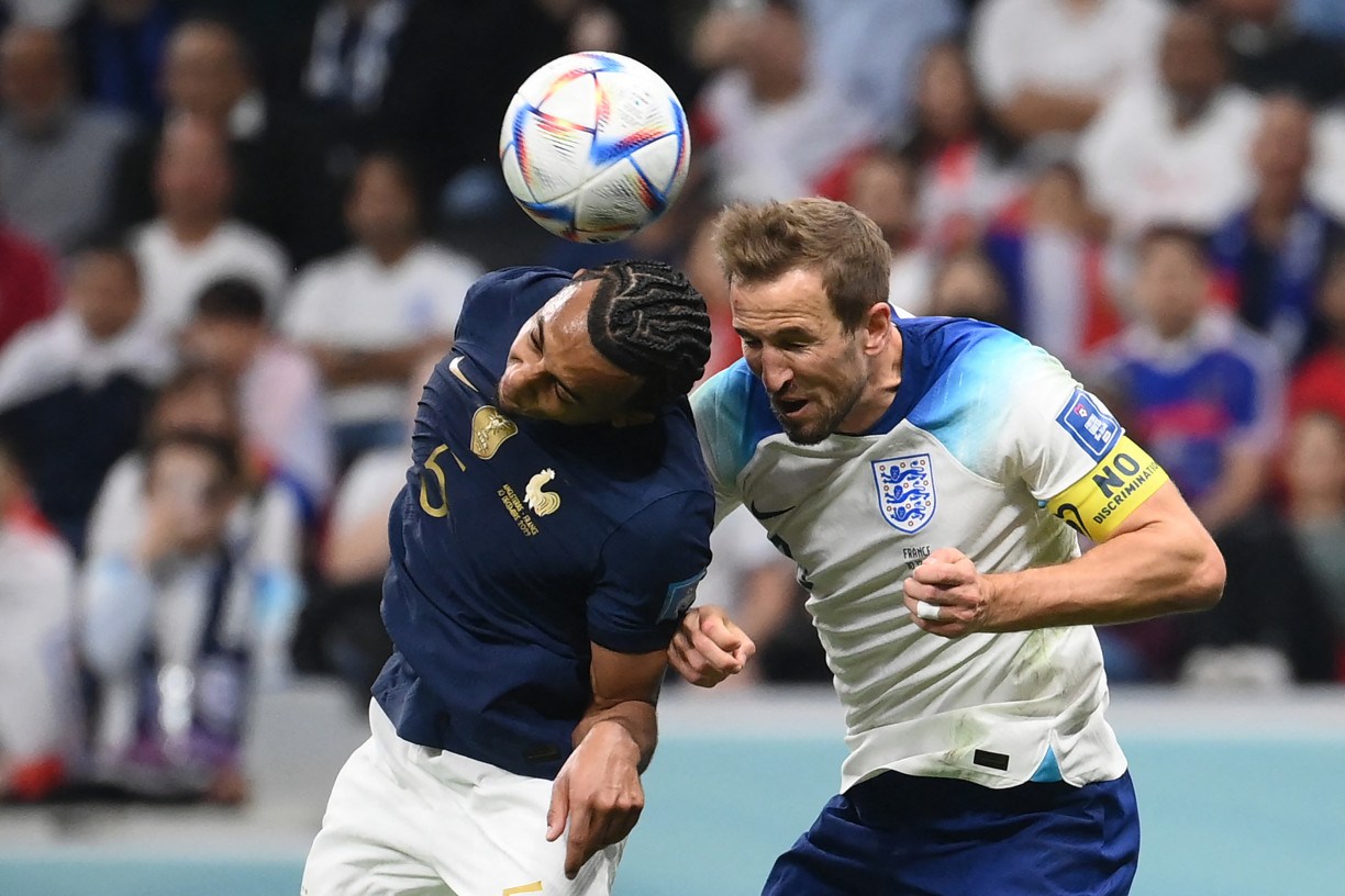 França e Inglaterra vencem e farão confronto inédito nas quartas
