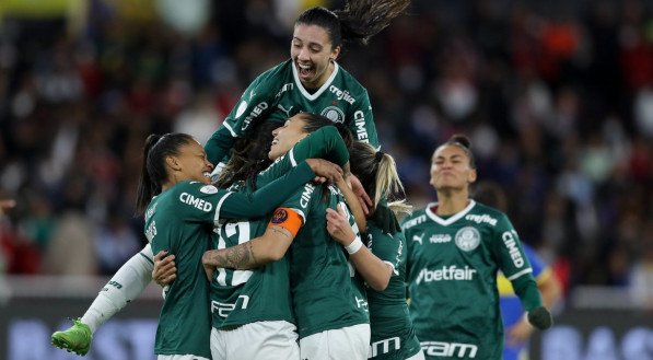 Palmeiras encara o S&atilde;o Paulo nesta quinta (29).