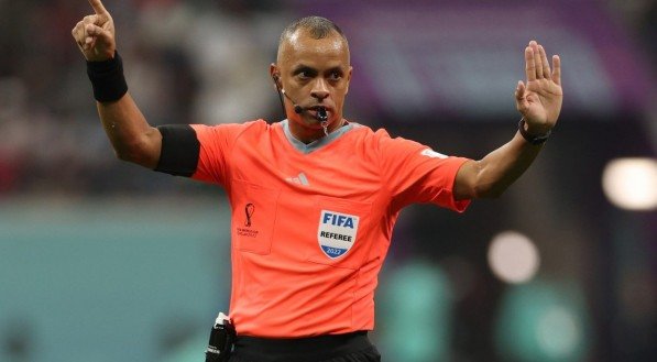 Wilton Pereira Sampaio pode apitar a Final da Copa do Mundo