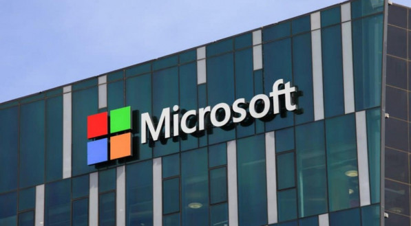 Microsoft compra 4% da Bolsa de Valores de Londres. 