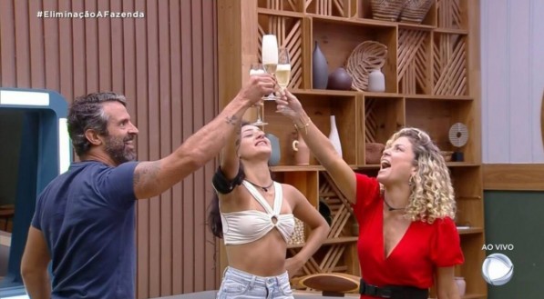 Iran Malfitano, Bia Miranda e Bárbara Borges são os finalistas de 'A Fazenda 14'. 