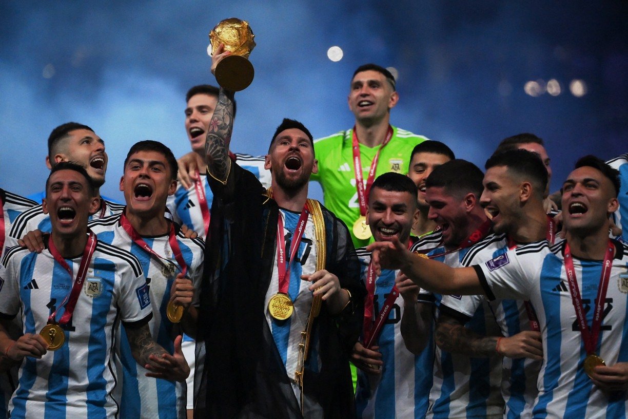 Mundial 2022. Argentina ergue a taça de campeã do mundo