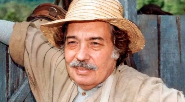 Pedro Paulo Rangel em 'O Cravo e a Rosa' (2000).