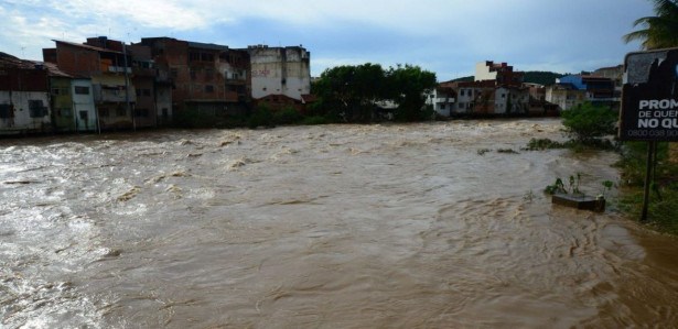 Chuvas Atingem Regiões Sul E Sudeste Causam A Morte De Uma Criança E Deixam Milhares De 