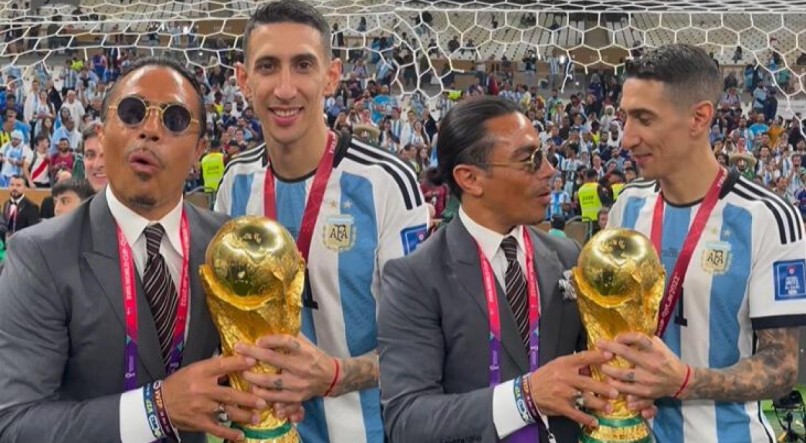 O chefe Nusret Gokce importunou vários jogadores da Argentina após o título da Copa do Mundo do Catar 2022
