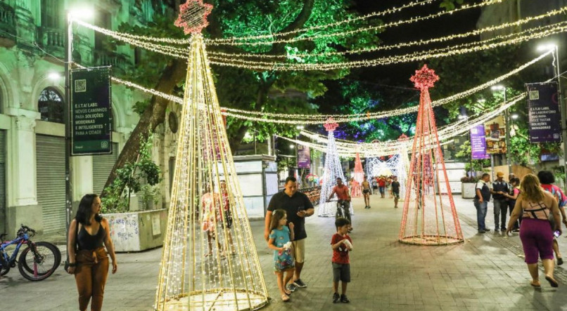 Famílias podem aproveitar a programação do dia de Natal no Recife 