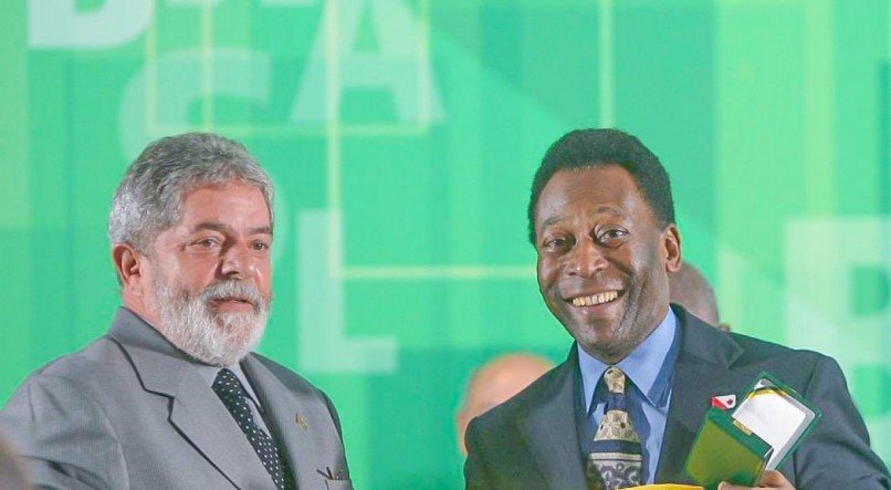 MORTE DE PELÉ: LULA E O REI PELÉ