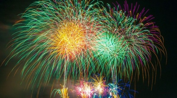 VOTOS DE FELIZ ANO NOVO: veja BELAS MENSAGENS para desejar um &oacute;timo ANO NOVO
