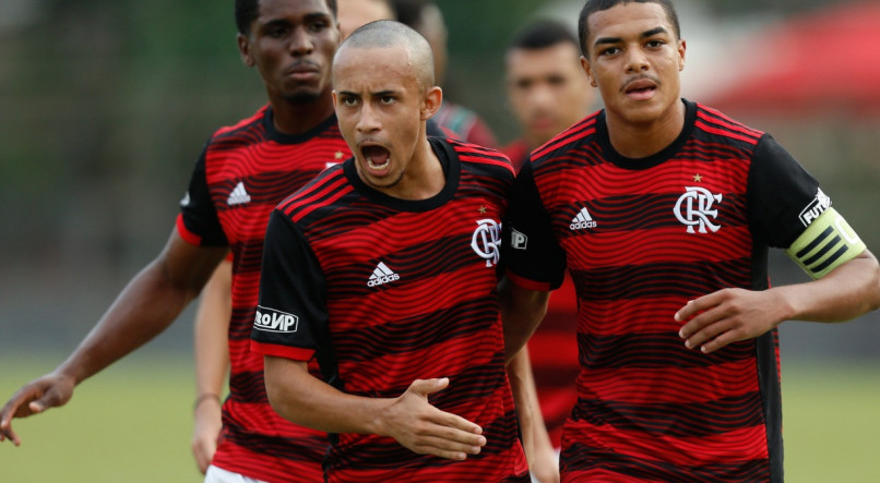 Flamengo sub-20 entra em campo neste s&aacute;bado (01)