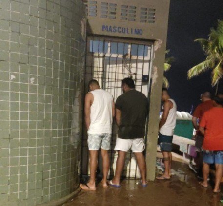 GENIVAL PAPARAZZI / VOZ DO LEITOR