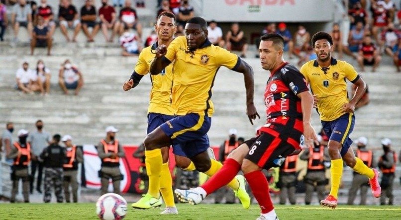 Retrô está representando Pernambuco na Pré-Copa do Nordeste