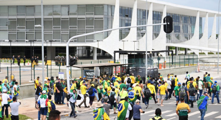 Invasão ao Congresso em Brasília neste domingo (8)