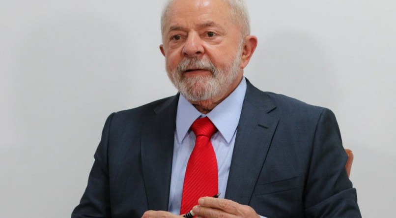Lula declarou que a população não tem dimensão do retrocesso que ocorreu no Brasil em cada escola