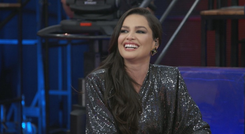 A ex-BBB Juliette no programa Altas Horas, da TV Globo