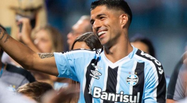 Su&aacute;rez &eacute; um dos destaques do Gr&ecirc;mio