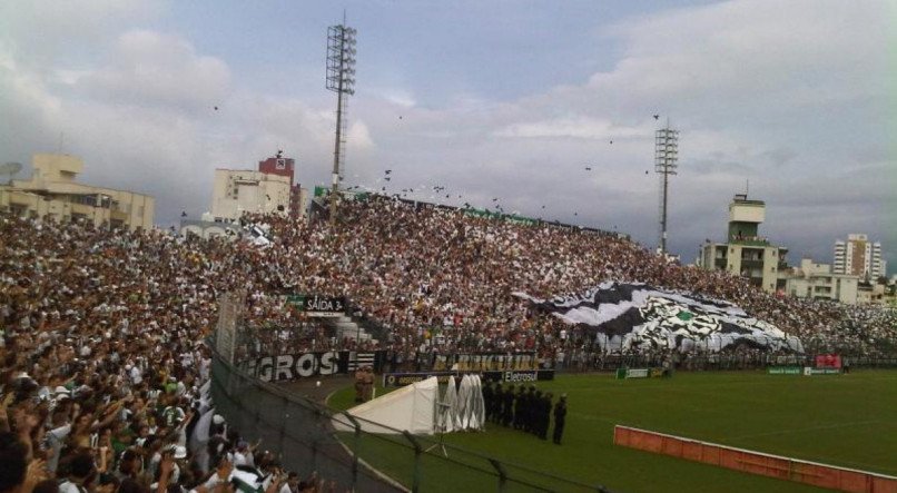 Figueirense enfrenta a Aparecidense neste domingo (05)