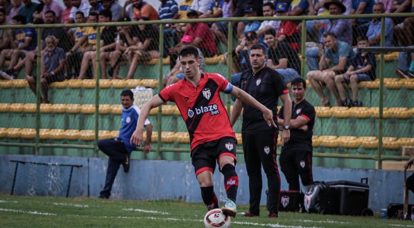 O Atlético-GO em ação pelo Campeonato Goiano