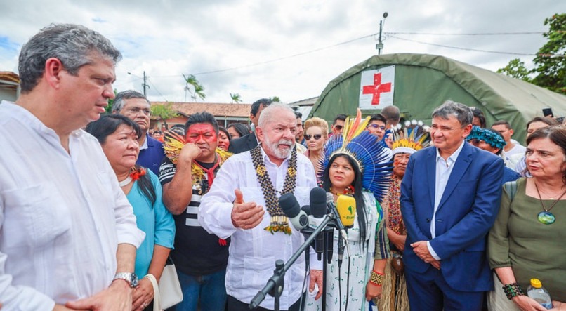 Lula foi conhecer de perto a realidade dos povos indígenas Yanomami, em Roraima