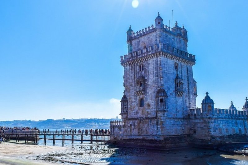Torre de Belém,  um dos pontos turísticos mais tradicionais de Lisboa, Portugal