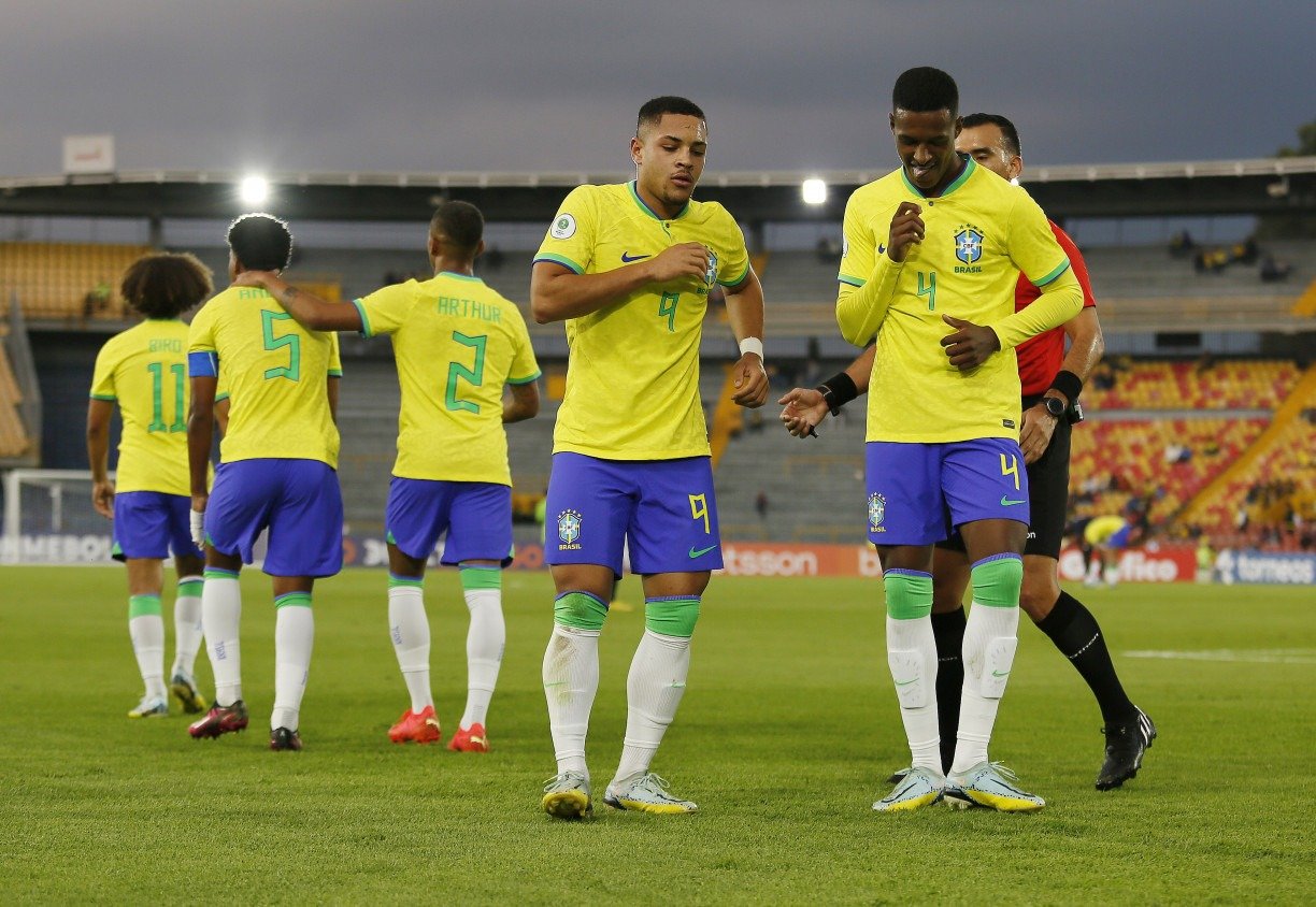 Jogo do Brasil vai passar na Globo hoje? Transmissão ao vivo (20/6)