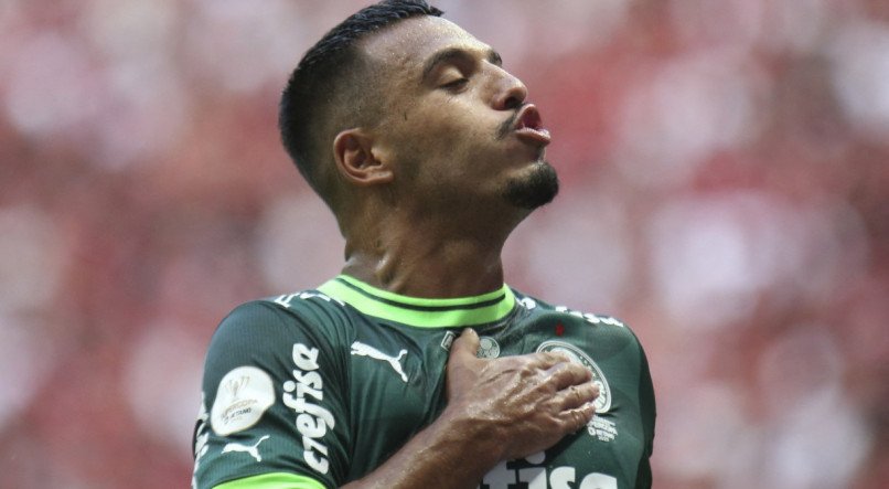 Palmeiras encara o &Aacute;gua Santa.