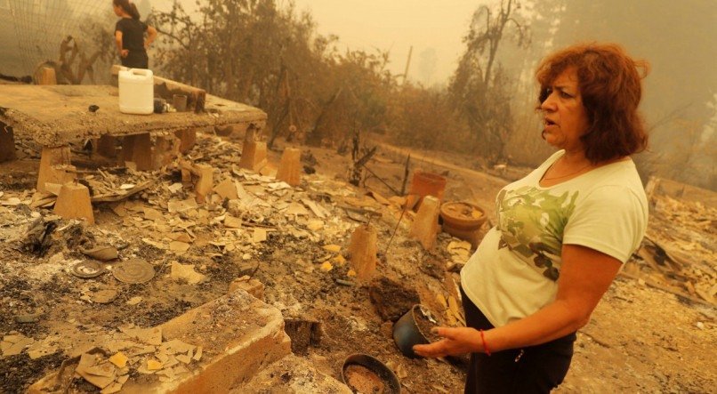 População chilena sofre com incêndio de grandes proporções