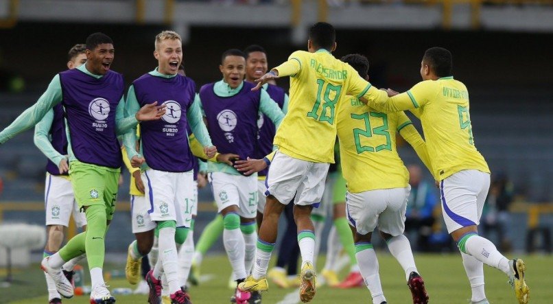 Seleção brasileira venceu o Paraguai por 2x0, pela Sul-Americano sub-20