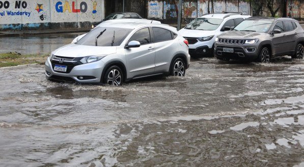 Saiba quanto pode chover nesta semana em Pernambuco.