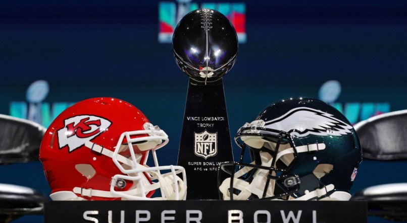 Finalistas da NFL, Kansas City Chiefs e Philadelphia Eagles se enfrentam no Super Bowl LVII