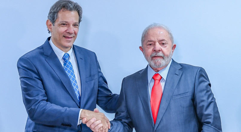 Haddad e Lula vinham travando uma disputa velada em torno da manuten&ccedil;&atilde;o do d&eacute;ficit zero