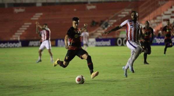 O Sport deixou escapar a vit&oacute;ria sobre o N&aacute;utico nos acr&eacute;scimos