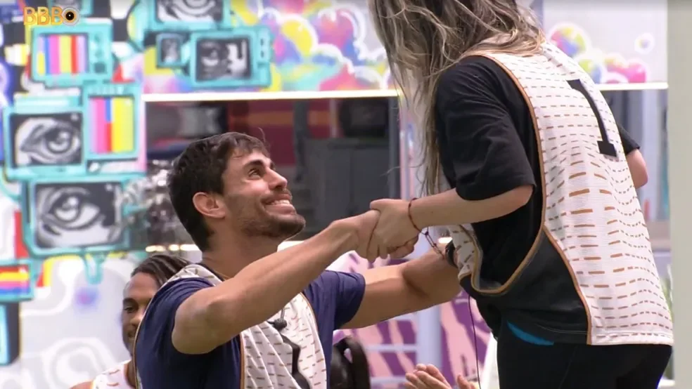 Amanda e Cara de Sapato venceram uma das provas do anjo e a sister ganhou um carro da Chevrolet.