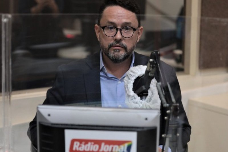 Secret&aacute;rio de Desenvolvimento Econ&ocirc;mico de Pernambuco, Guilherme Cavalcanti afirmou que disputa pol&iacute;tica na Alepe dificulta planejamento econ&ocirc;mico e fragiliza a posi&ccedil;&atilde;o de Pernambuco na atra&ccedil;&atilde;o de investimentos