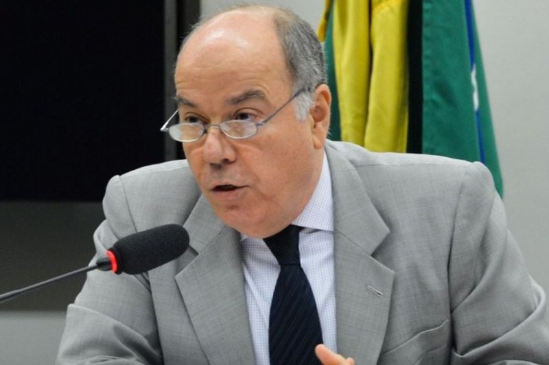 Ao citar os países que o Brasil buscaria um aprofundamento nas relações comerciais, Mauro citou especificamente Chile, Colômbia, Peru e Equador