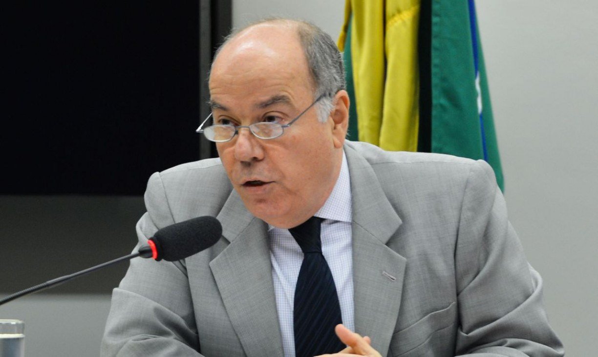 Política