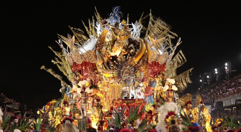 Desfile da escola de samba Grande Rio no Carnaval 2023