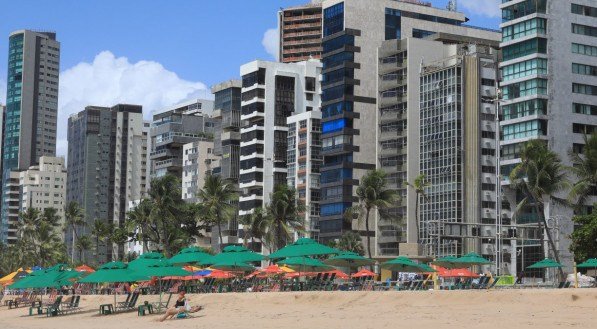 O chamado rental yield - razão entre o preço médio de locação e o preço médio de venda dos imóveis - tem gerado um bom retorno financeiro ao investidor no Recife