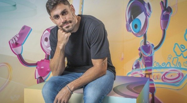 Cara de Sapato est&aacute; no s&eacute;timo pared&atilde;o do BBB 23 nesta ter&ccedil;a-feira (28)