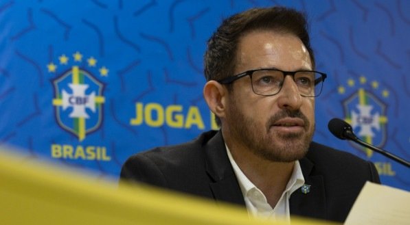 Interino, Ramon Menezes dirige o Brasil no amistoso contra a sele&ccedil;&atilde;o de Guin&eacute;