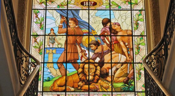 Vitral sobre Revolução Pernambucana no Campo das Princesas