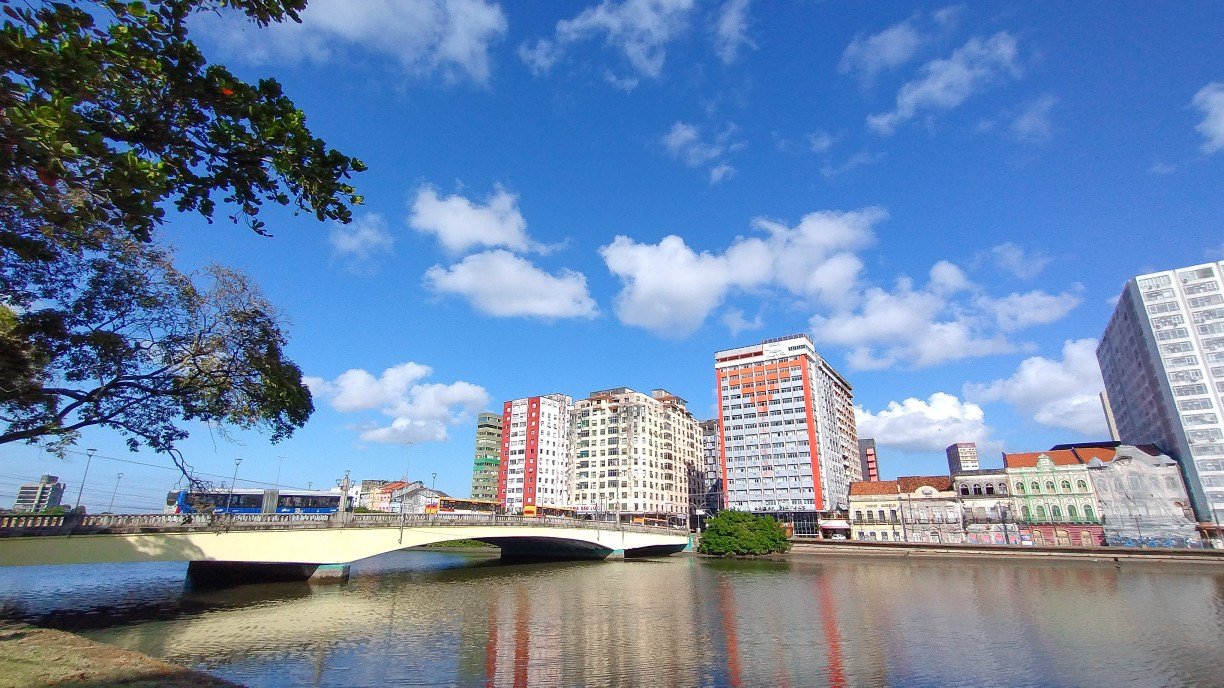 Previsão do tempo: Calor segue intenso no Sertão e chega a 39 °C nesta quinta (6); tempo firme predomina em Pernambuco