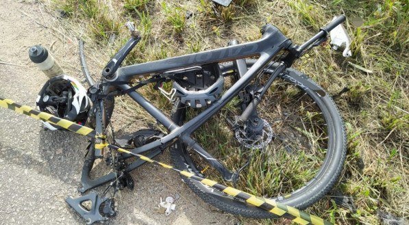 ATROPELAMENTO DE CICLISTAS: motorista que ATROPELOU dois CICLISTAS na BR-232 é identificado