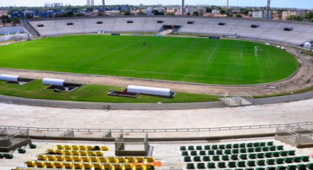 Estádio Almeidão é a principal casa do futebol paraibano