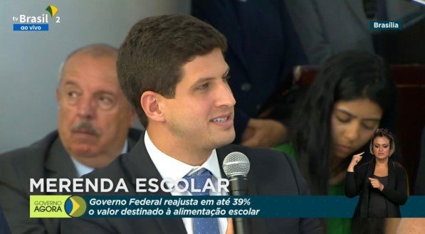 JOÃO CAMPOS participa de evento com LULA sobre MERENDA ESCOLAR; confira os detalhes
