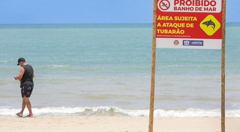 A proibição para banho ocorre em um único ponto, em um trecho de 2,2 km em Jaboatão dos Guararapes