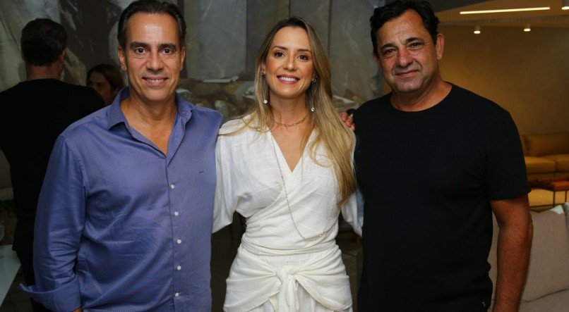 Os diretores da Living Interiores: Paulo Cesar, Luciana Amorim e Salim Moisés