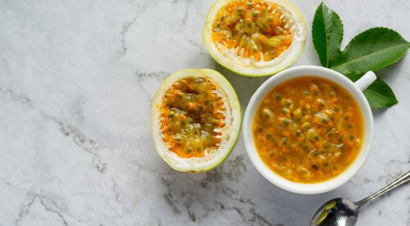 MOUSSE DE MARACUJÁ FIT: Confira RECEITA DOCE FIT de mousse de maracujá rápida e simples