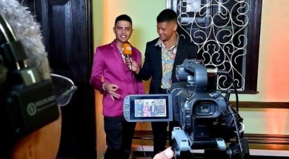 BREGA AWARDS AO VIVO: acompanhe ao vivo a 3ª edição do Brega Awards, principal premiação da música brega de Pernambuco